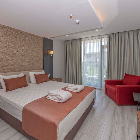 Hotel Royal Towers Lara à Antalya Extérieur photo