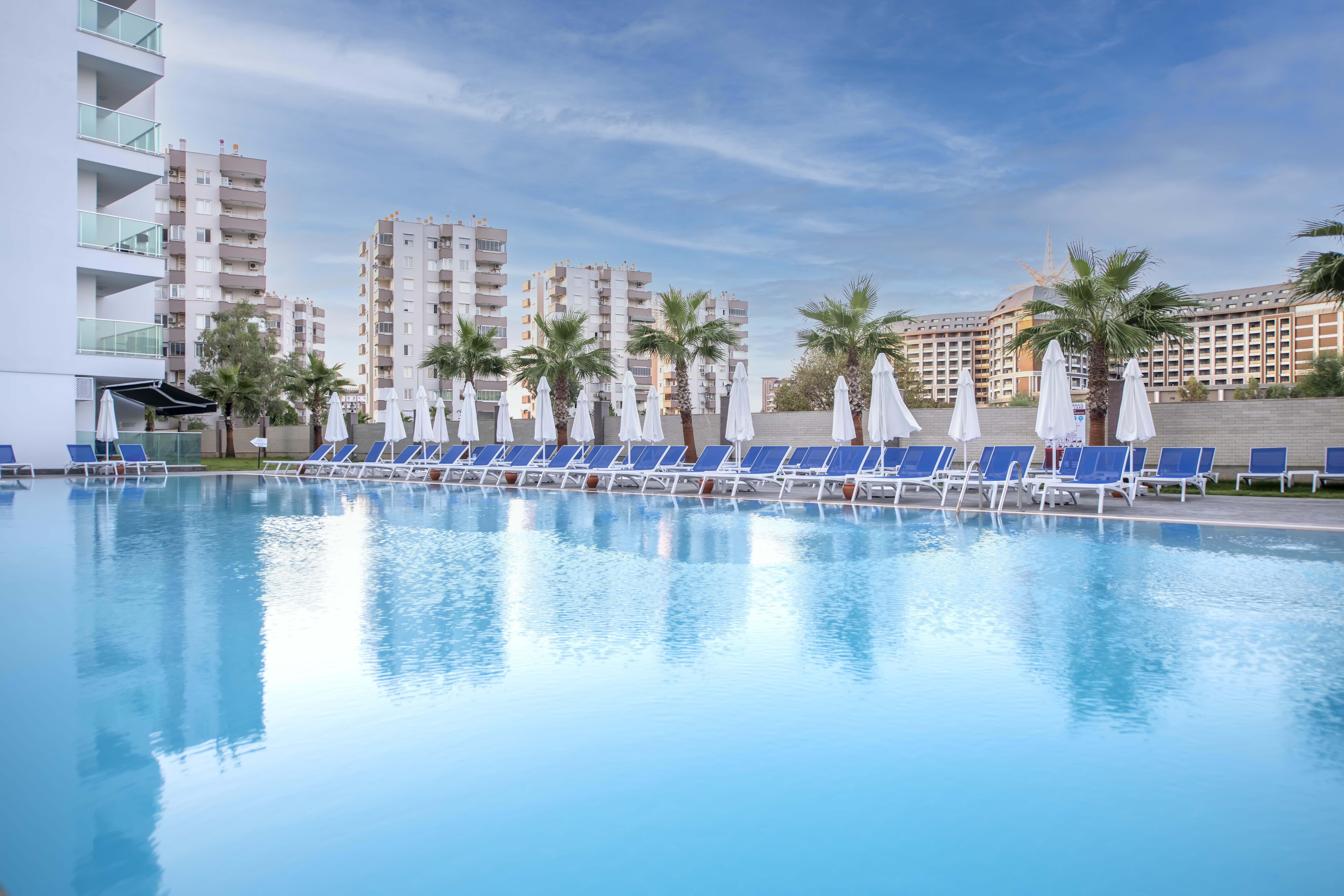 Hotel Royal Towers Lara à Antalya Extérieur photo