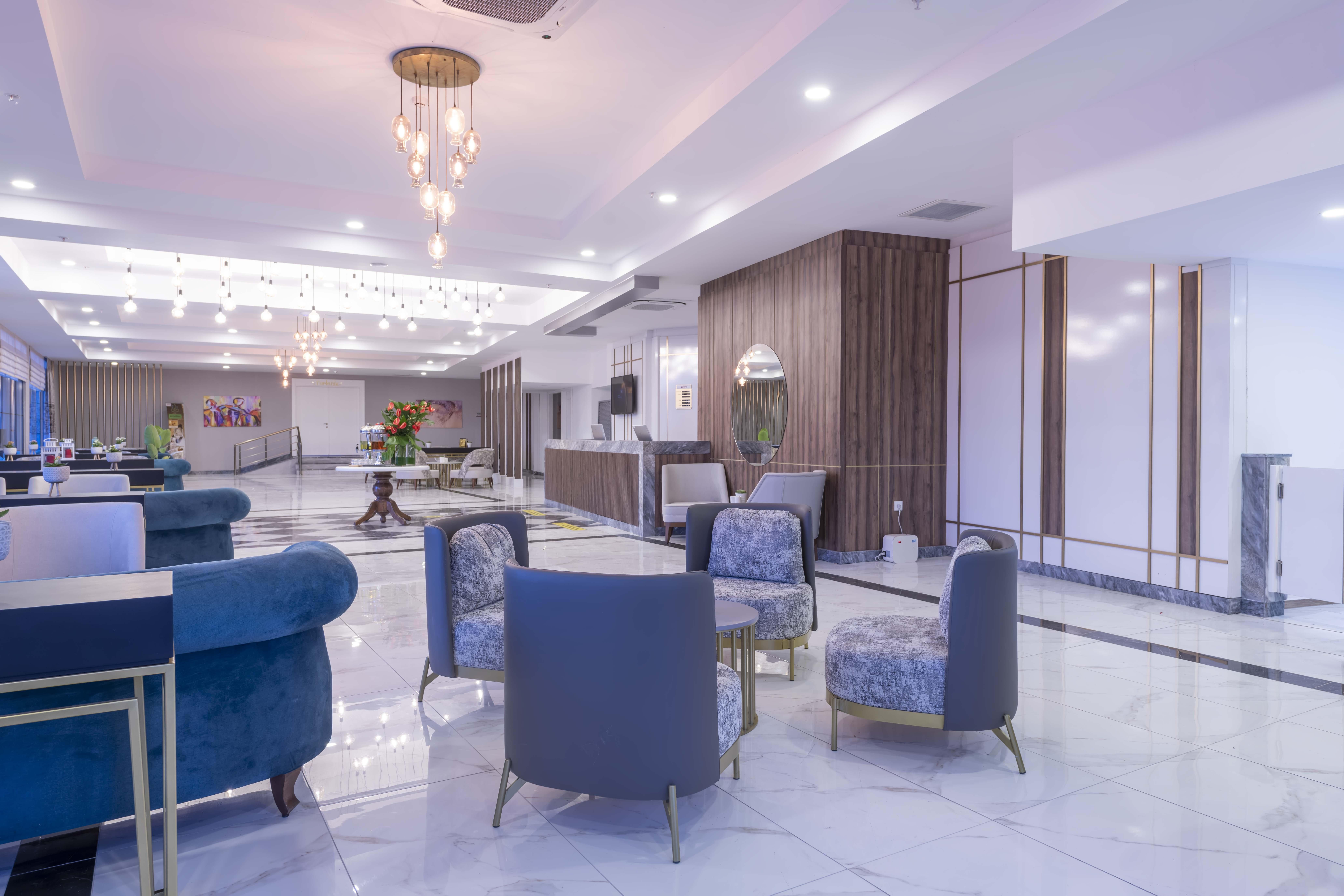 Hotel Royal Towers Lara à Antalya Extérieur photo